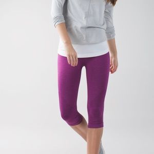 Lululemon In The Flow Crop II